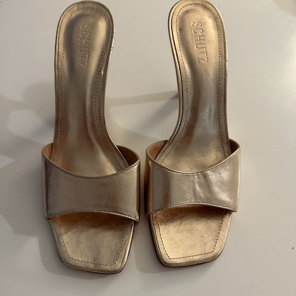 Schutz Dethalia Metallic Leather Sandal - Picture 2 of 6